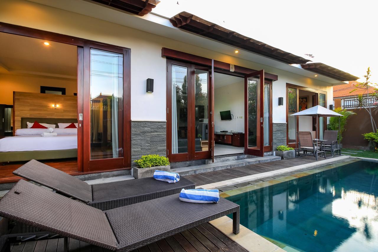 Villa Gayatri เซมินยัค ภายนอก รูปภาพ