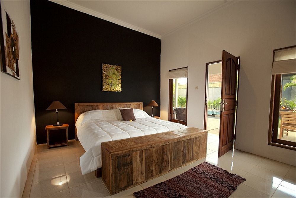 Villa Gayatri เซมินยัค ภายนอก รูปภาพ